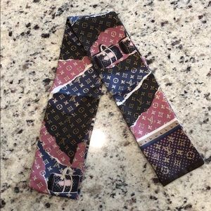 Louis Vuitton scarf